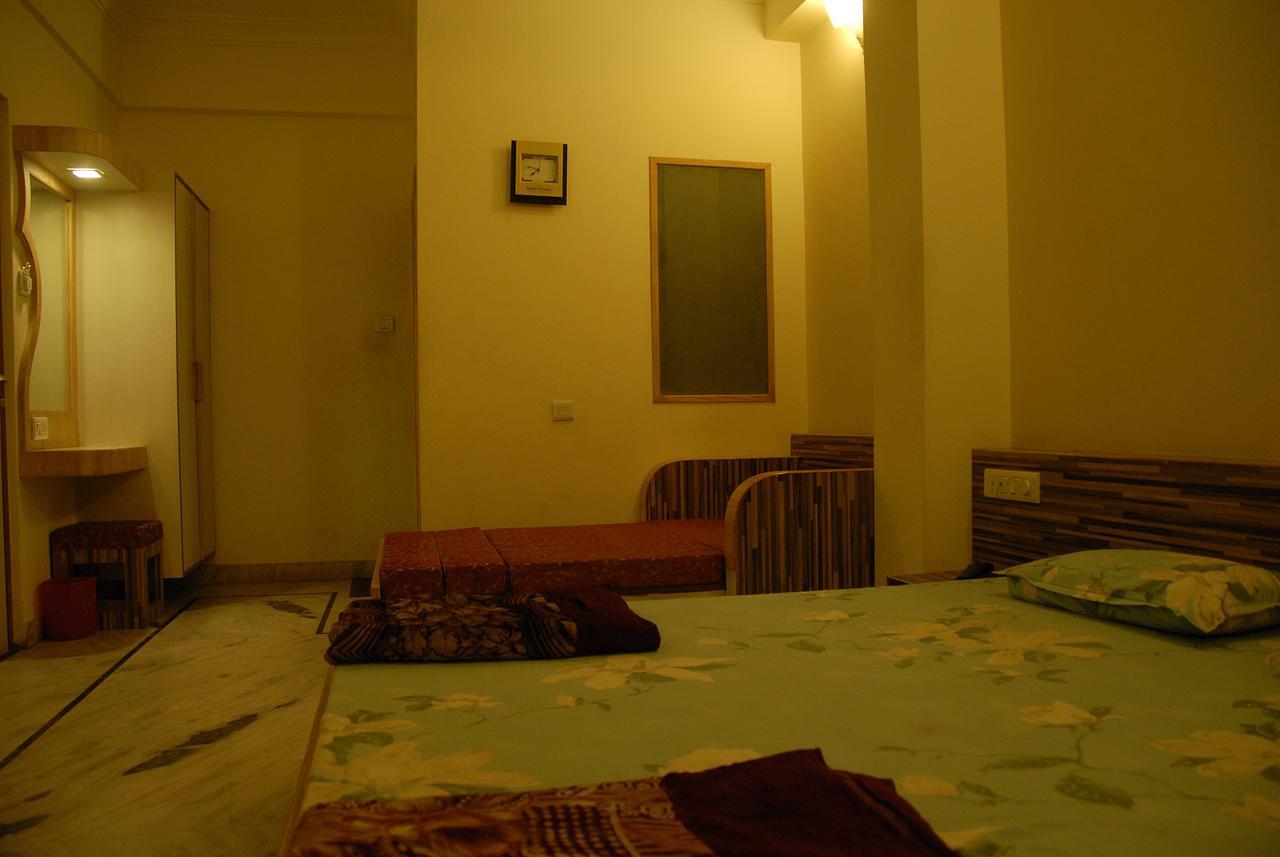Hotel Vrinda Nāthdwāra Exteriér fotografie
